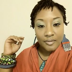 Colorful Customized Jewelry Earring & Bangles